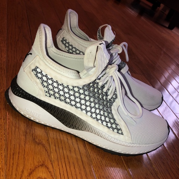 Puma sneakers - Picture 2 of 3